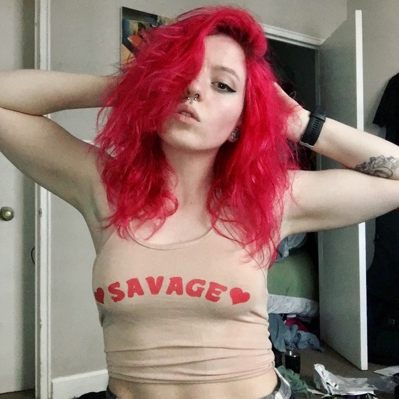 Meet your Posher, Anna - Picture 2 of 7